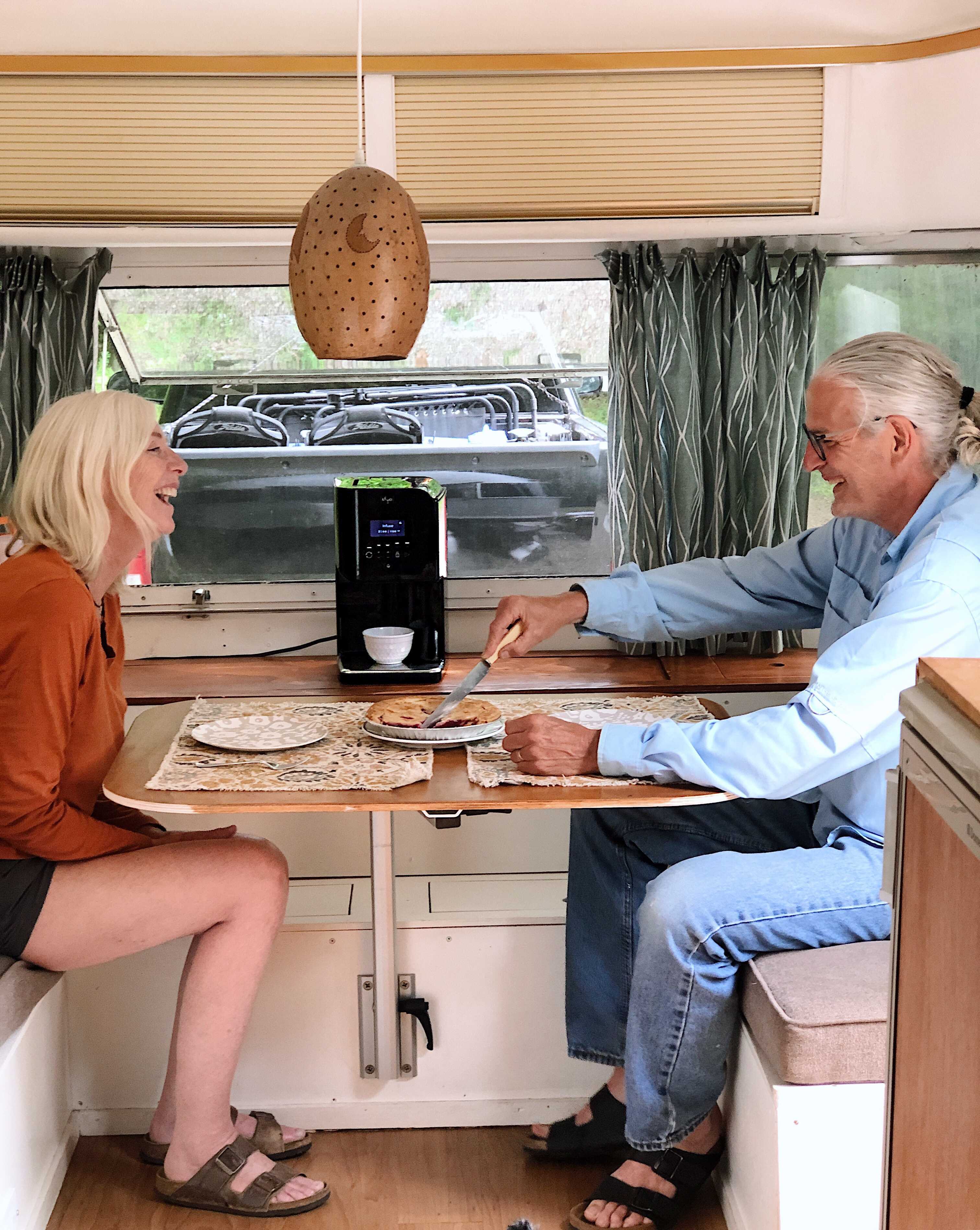 LEVO - Wholesale Kitchen Appliance - LĒVO II+ Herbal Oil Infuser5