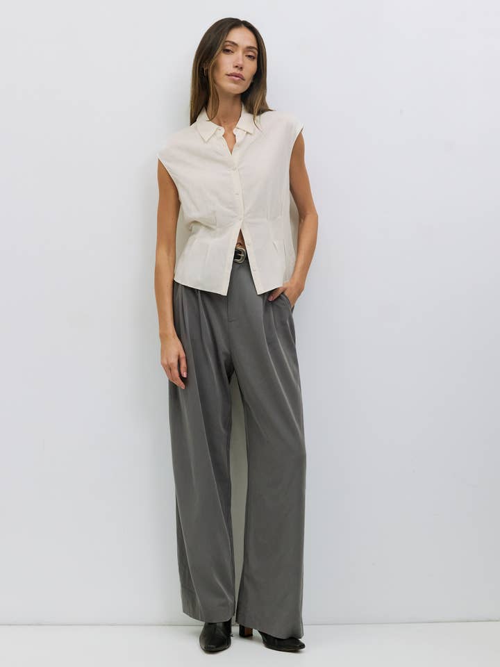 The Gloria Top | Tapered Collared Button-Down Blouse for wholesale by MOD REF