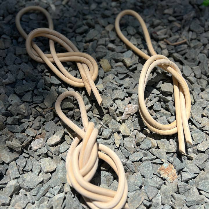 Katie Gong - Wholesale Decorative Tabletop Object - Knot on a Bite1