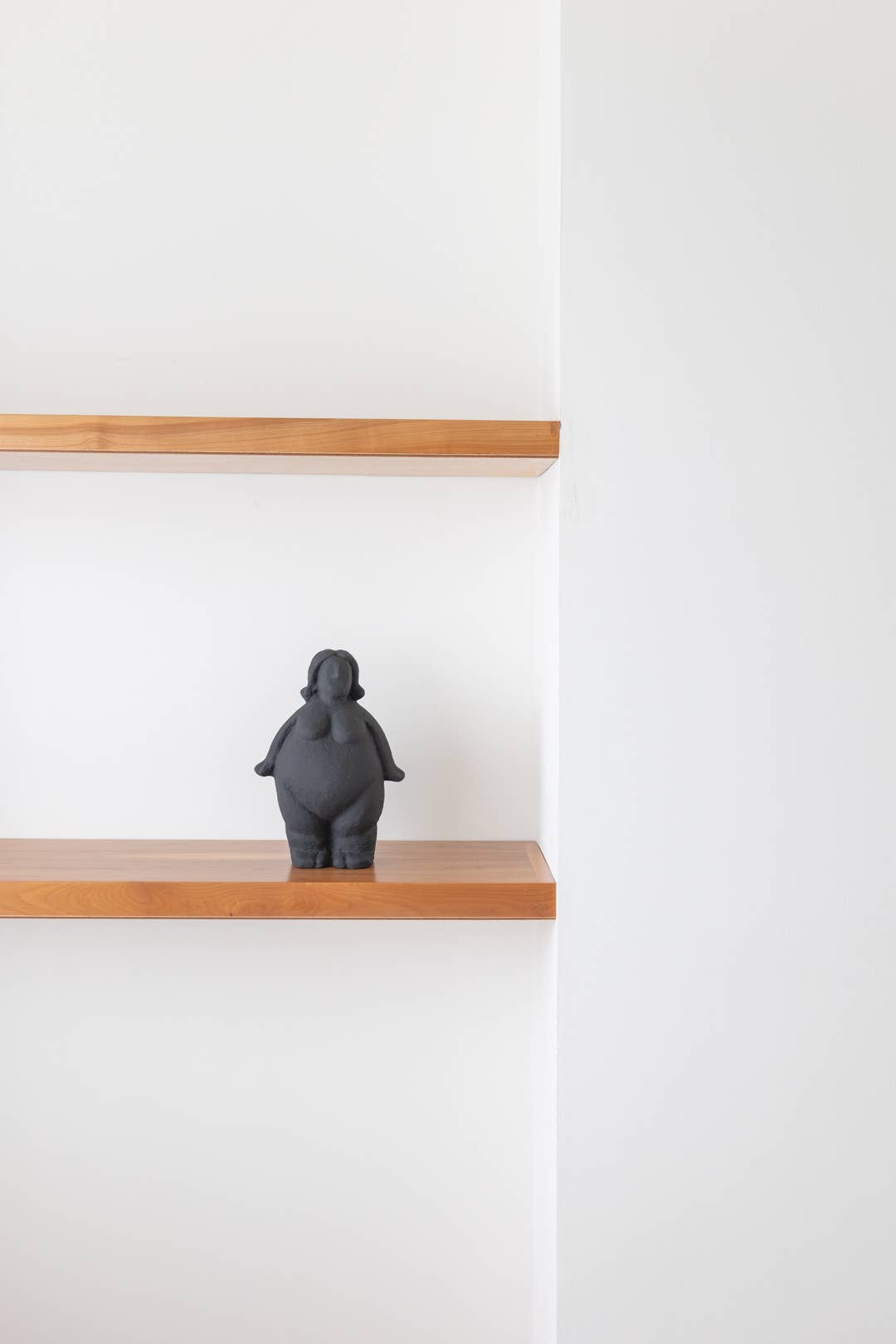 OITO Atelier - Wholesale Decorative Figurine - Woman5