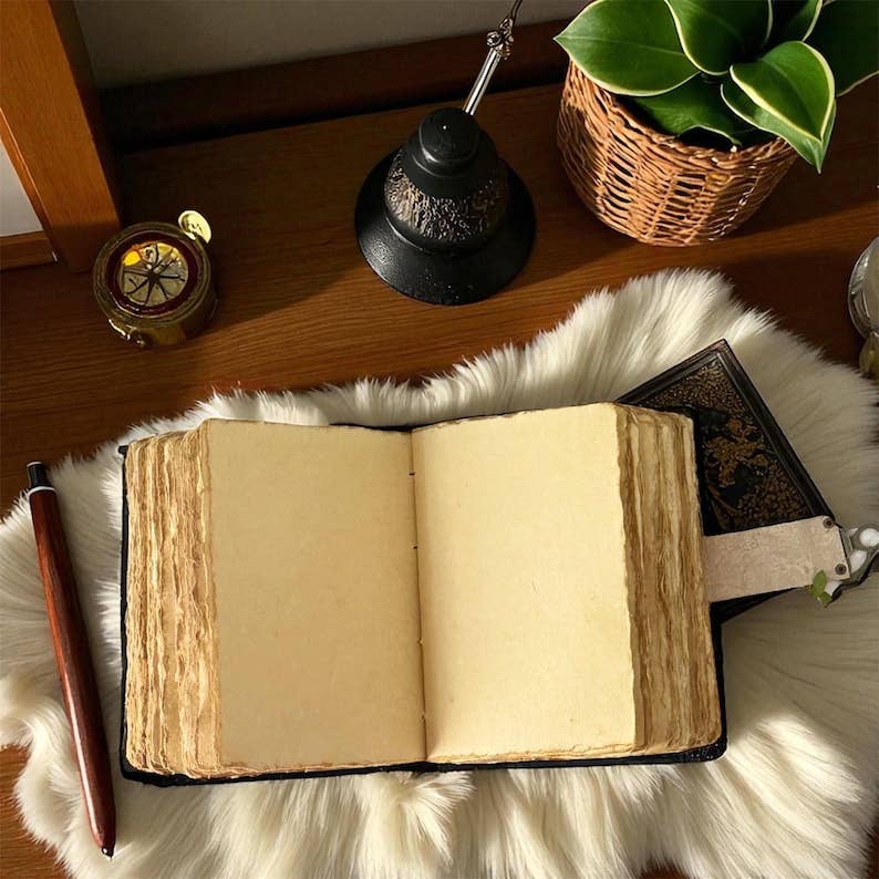 Leatherooze - Wholesale Journal/diary - Tree of Life Leather Grimoire Journal- Blank Book of Shadows7