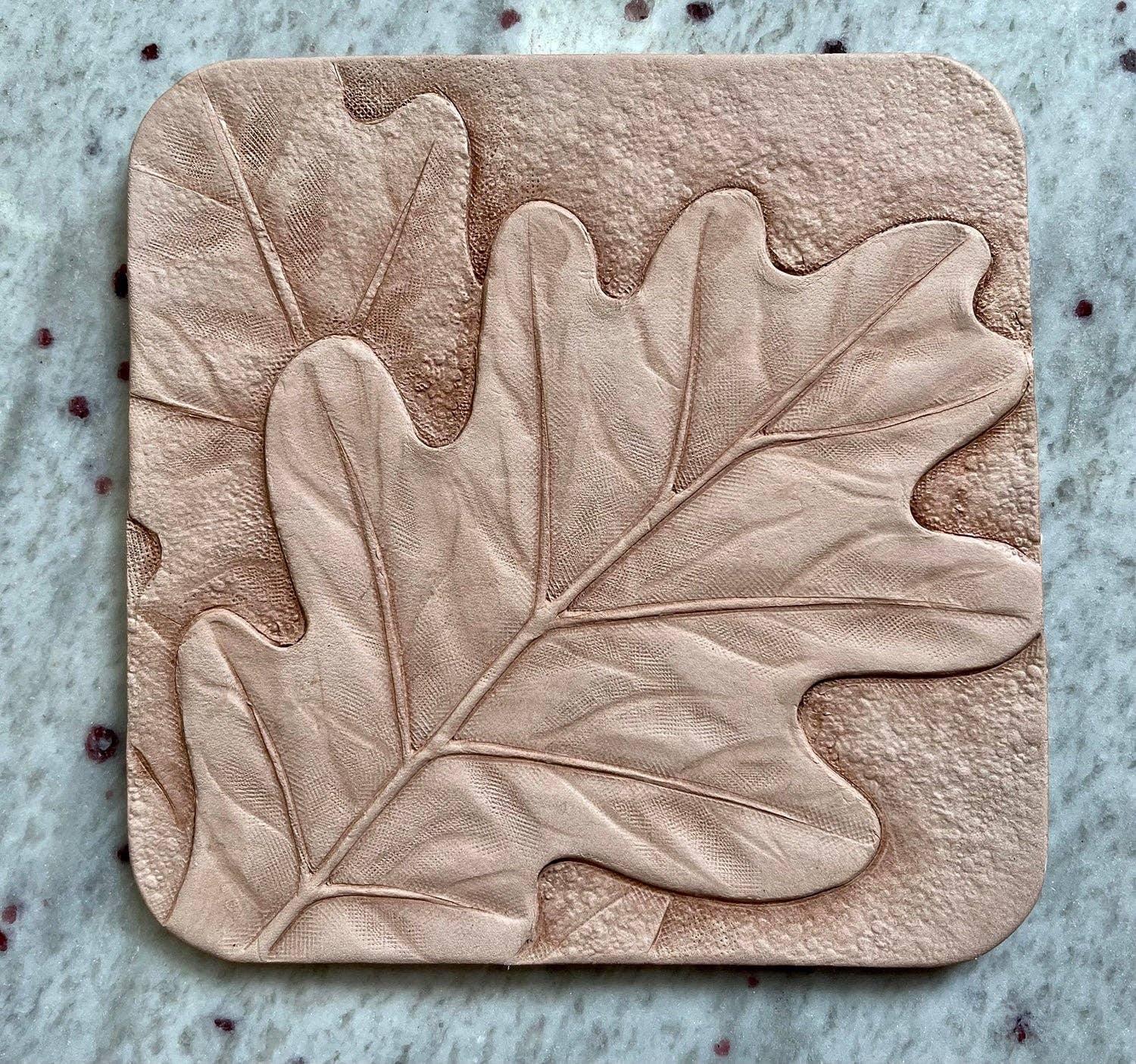 Natural Conjunto de Bases de Copos em Pele, 4 unidades para venda a revendedores na Faire5