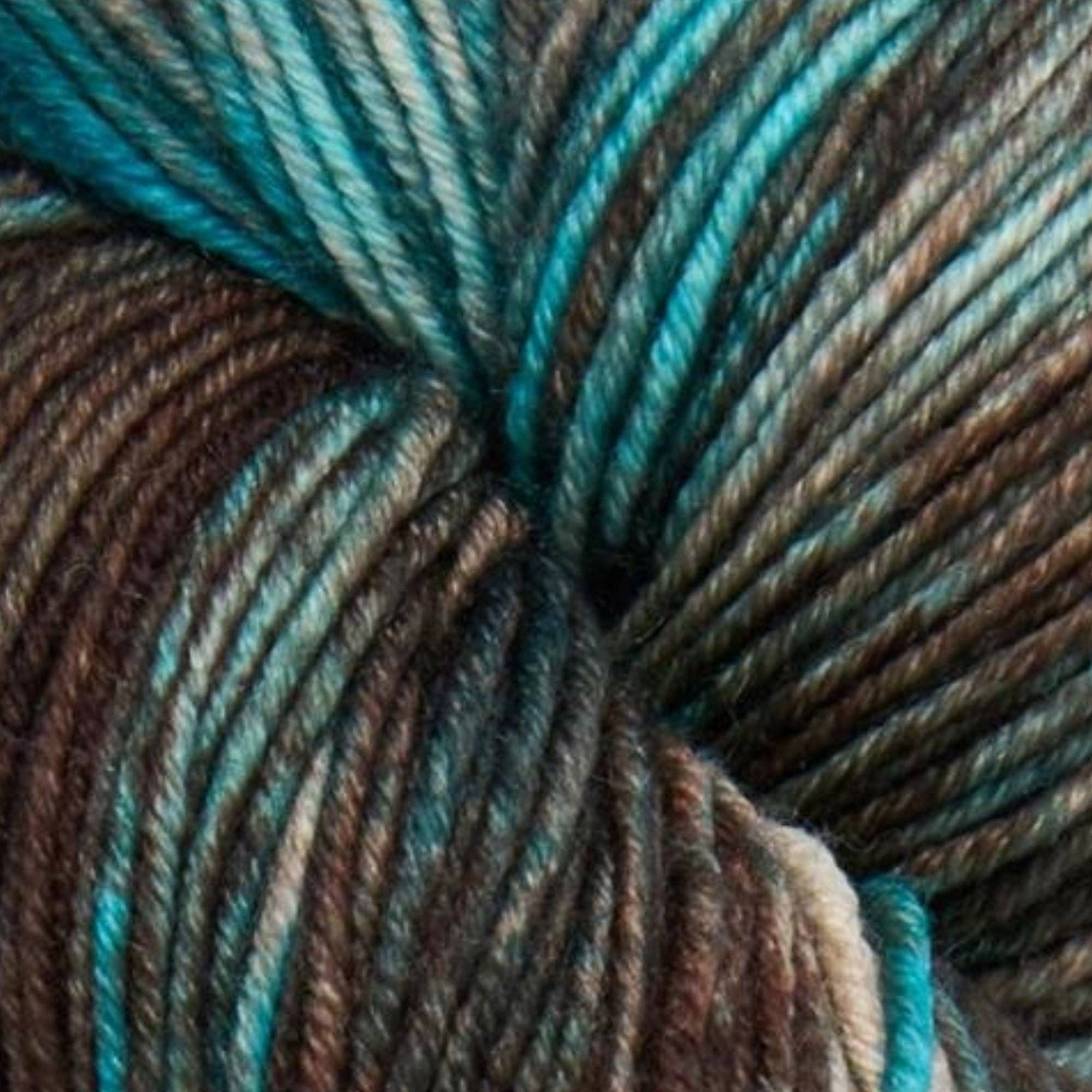 Sensy - Wholesale Yarn - Sensy Gemwave Yarn, 100% Extra Fine Superwash Merino Wool, Hand-dyed, 3.5 oz, 285 Yards, Gauge 3 Light7