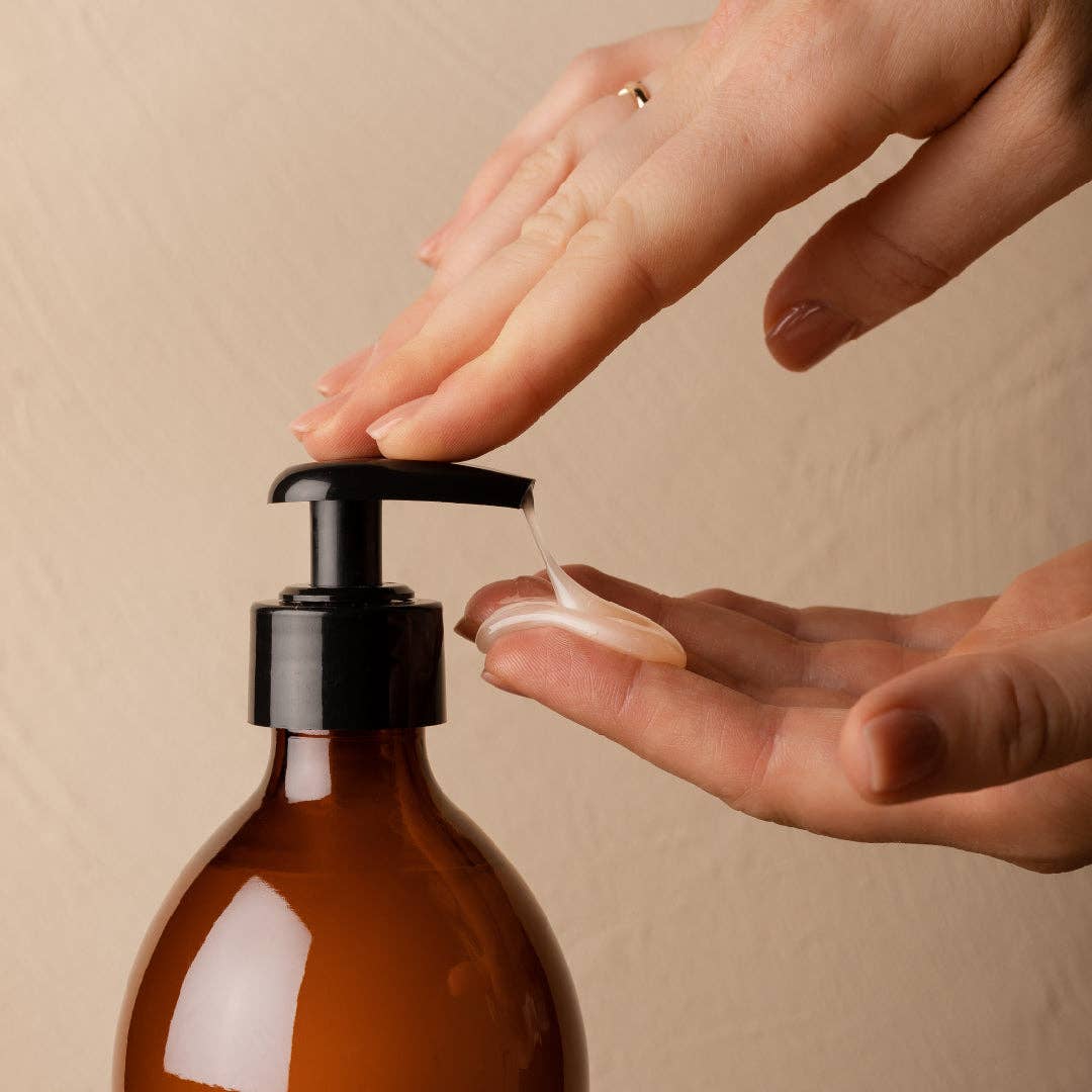 Soin de Soi - Vente Savons/lotions pour les mains - MANO - Savon nettoyant mains1