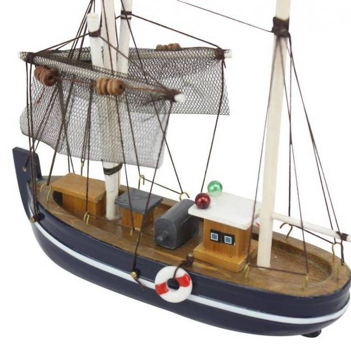 Hampton Nautical - Wholesale Decorative Tabletop Object - Fine Catch Model Fishing Boat 6"2