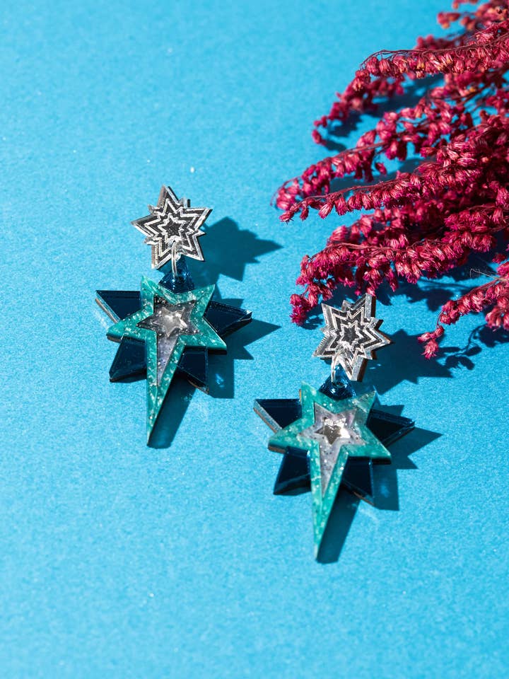 Orecchini Statement Statement (argento/verde acqua) per la vendita all'ingrosso da parte di Fizz Goes Pop