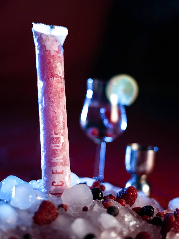 Iceglass "Saint Petersburg" - Fluorescent chilling cocktail for wholesale by Icekol