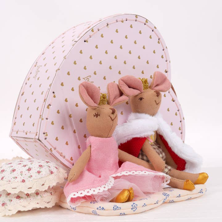 King and Queen Mice in Heart Shape Box for wholesale by LEVLOVS