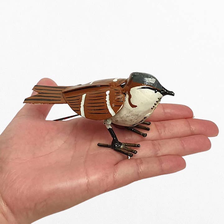 VIE - Wholesale Sculpture - Small Recycled Metal Bird Sculpture18