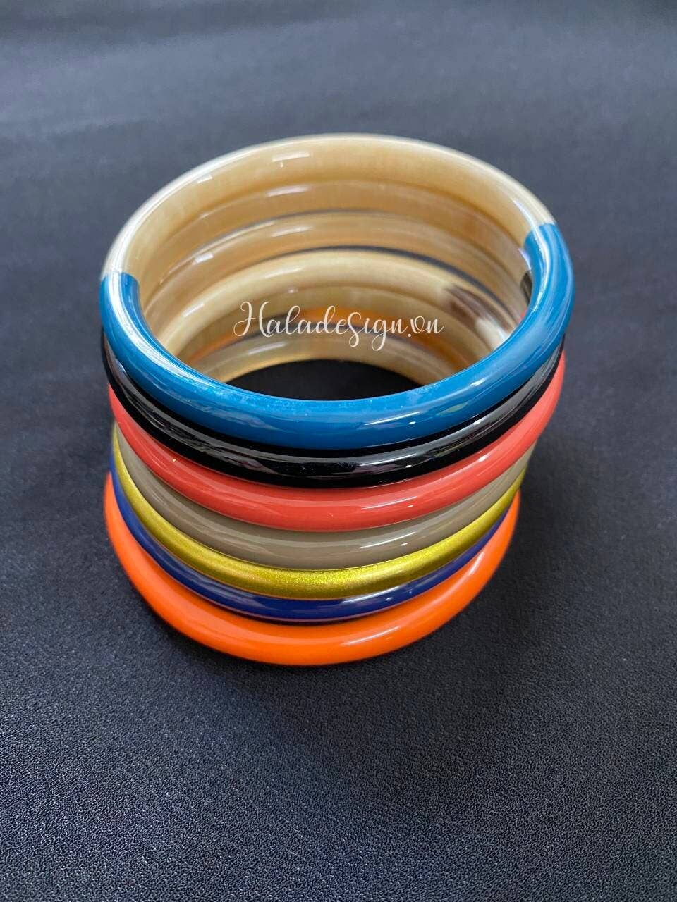 Hala Design - Wholesale Bangle Bracelet - 1 Pc Buffalo Horn and Lacquer Bangle Bracelet5