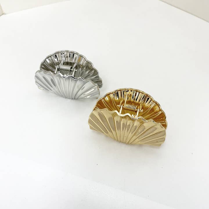 LadyJuneAccessories – wholesale Hårklämma - Dam – Skalformade metallhårkloklämmor, eleganta hårtillbehör