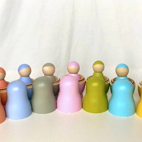 PoppyBabyCo - Wholesale Wood Toy - Kids - Wooden Nesting Dolls with Pegs Pastel2