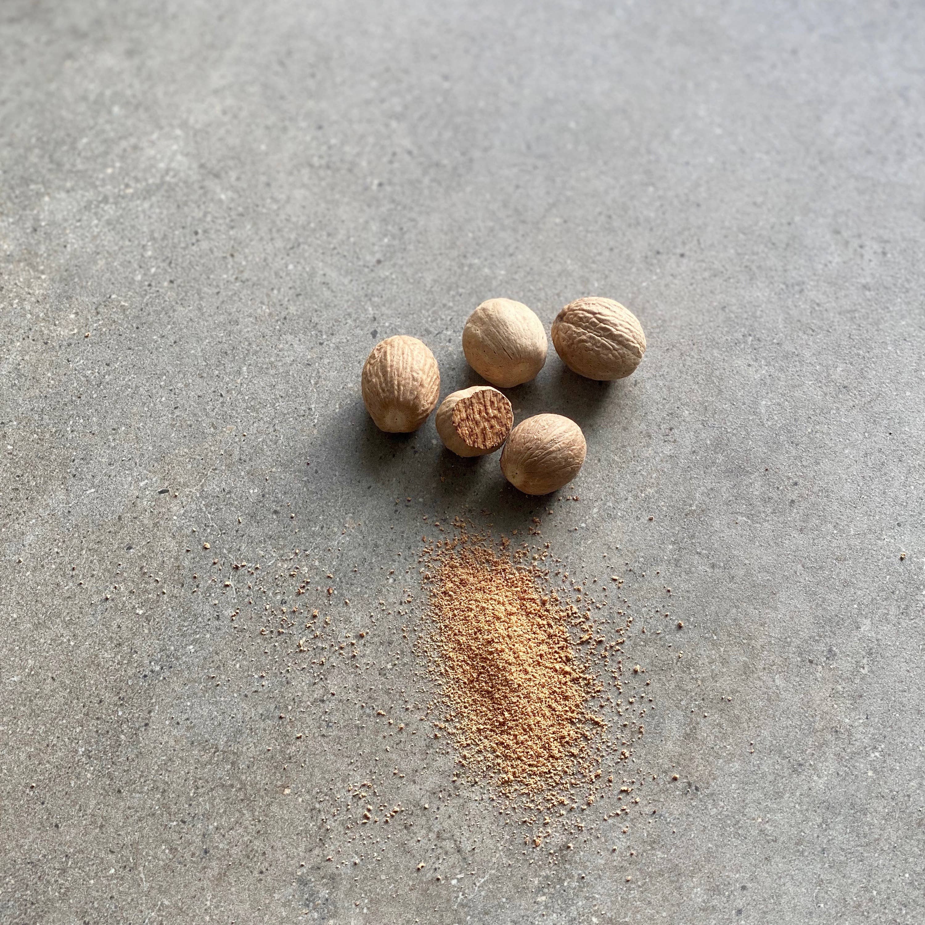 RIVSALT™ Scandinavian design for foodies - Wholesale Dried Spice - RIVSALT™ 100% Pure Nutmeg2