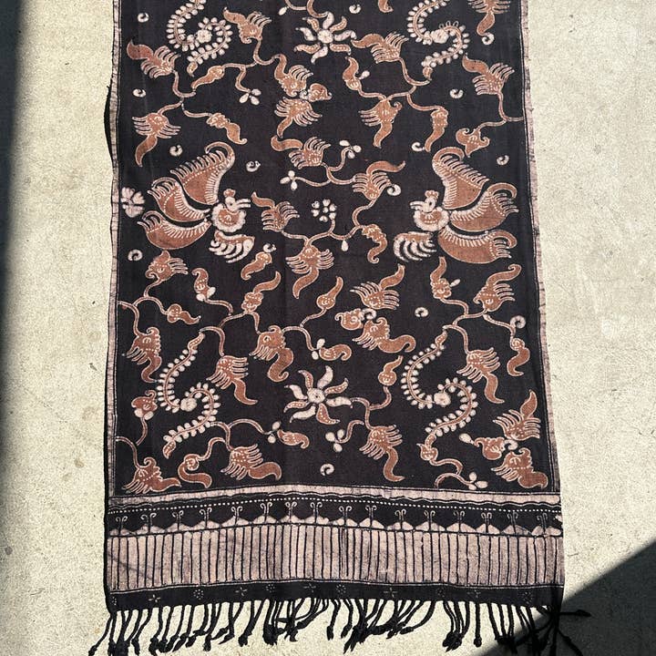 Office Objets - Wholesale Coverlet - Black and brown printed batik, Indonesian ceremonial fabric 185x5013