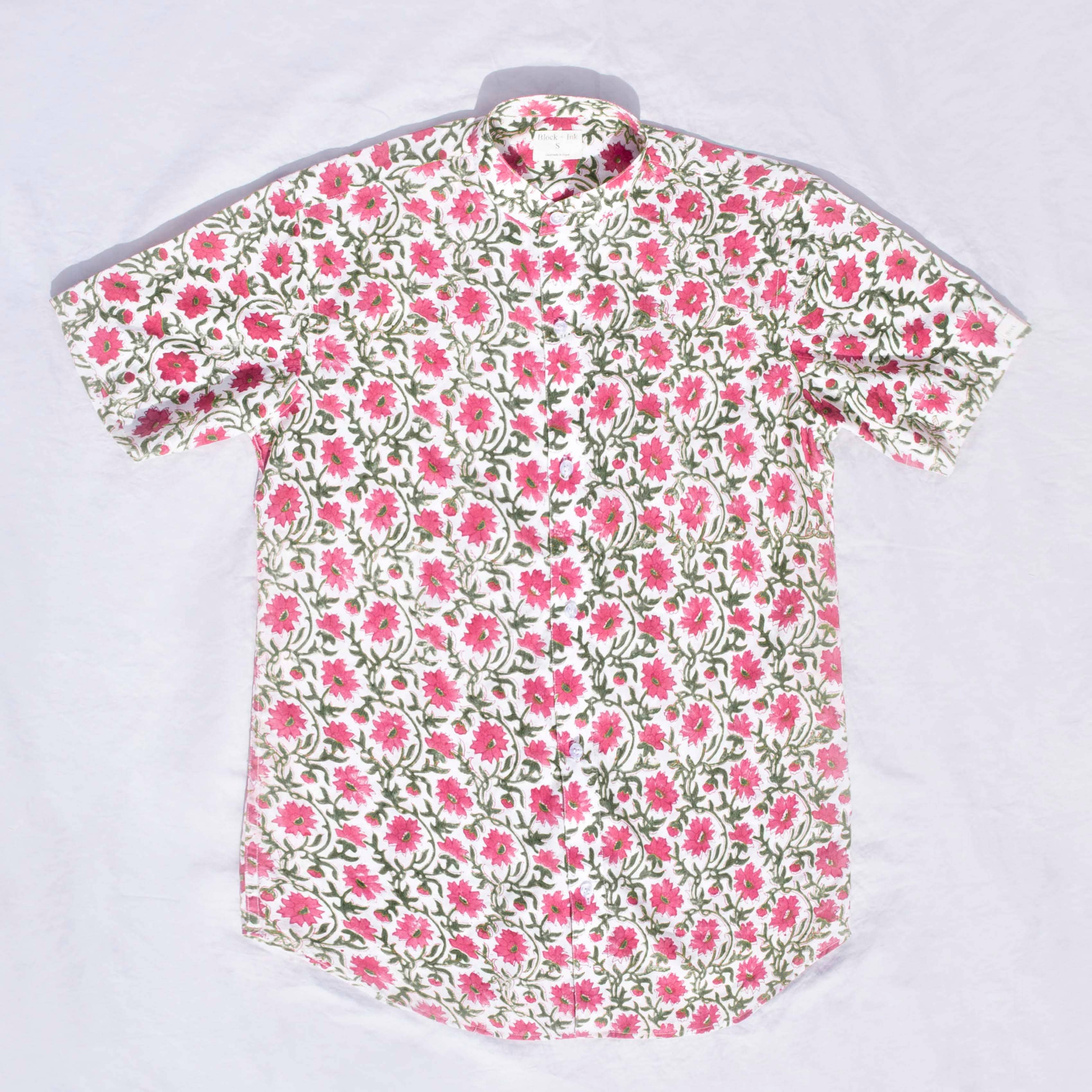 Block+Ink – Großhandel Hemd mit Button-down-Kragen – Herren – Button-Down-Hemd mit Mandarinenkragen und Blumendruck für Herren1