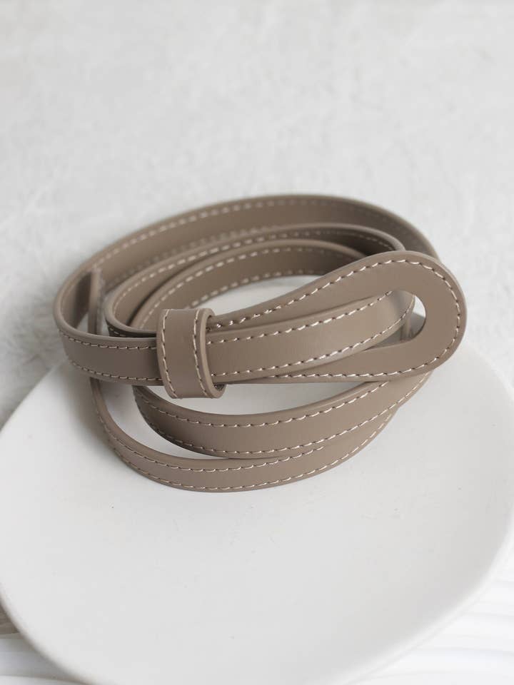 A2504DJN29345 - Cinturón Envolvente de Cuero Minimalista para venta al por mayor de Esley Accessories