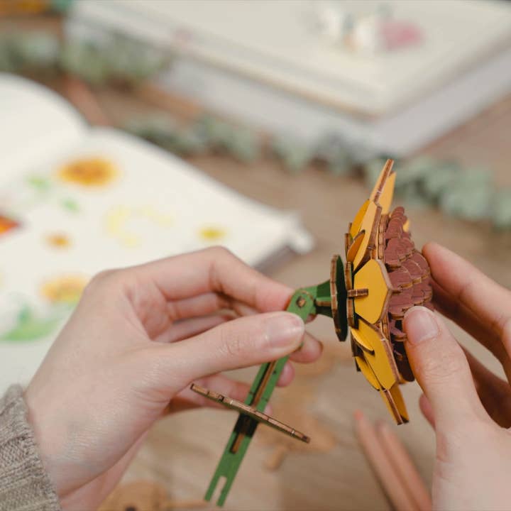 Hands Craft - Wholesale Puzzle - Kids - 3D Wooden Flower Puzzles: Sunflower7