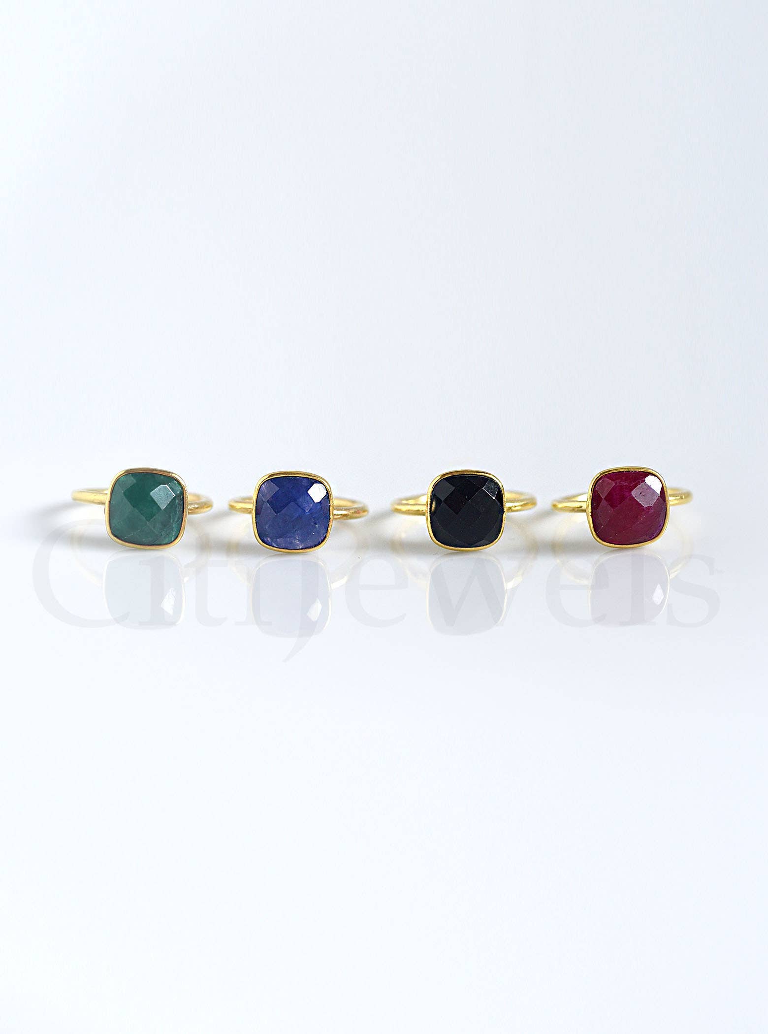 FELIX Z DESIGNS - Wholesale Ring met een steen/solitaire ring - Kussen stapelbare ring4