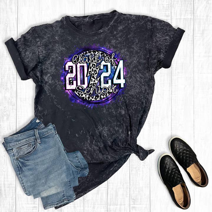 Camiseta estampada Class Of 2024 Senior Mineral Wash para venta al por mayor de The Way Down South