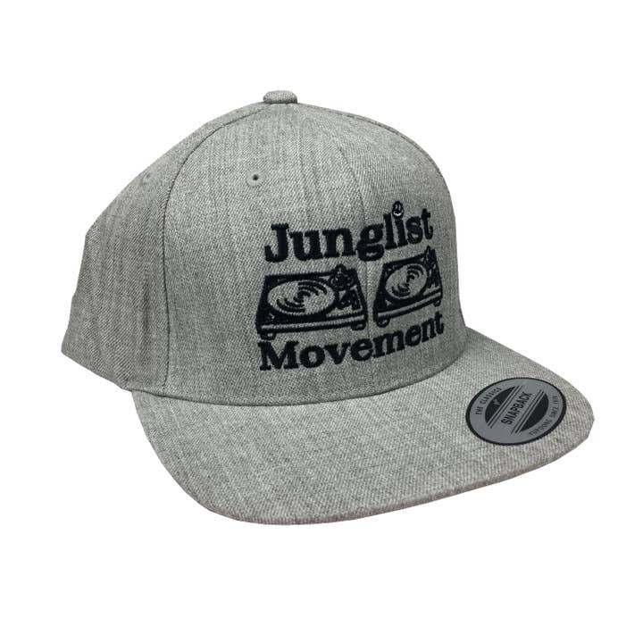 Snapback ricamato con movimento Aerosoul Junglist (grigio) per la vendita all'ingrosso da parte di Aerosoul Limited