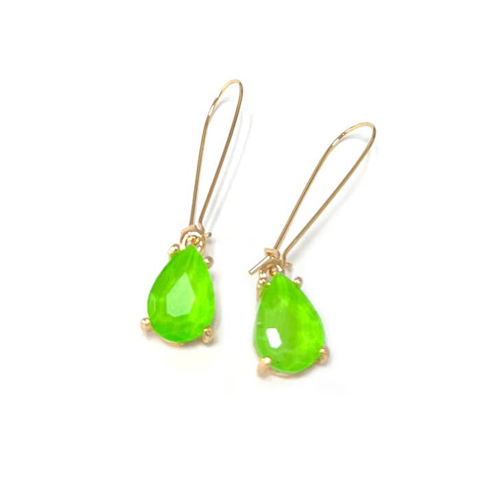 StarryNYC - Wholesale Dangle Earrings - Midi Size Teardrop 5A Grade Glass Drop Kidney Wire Earrings27