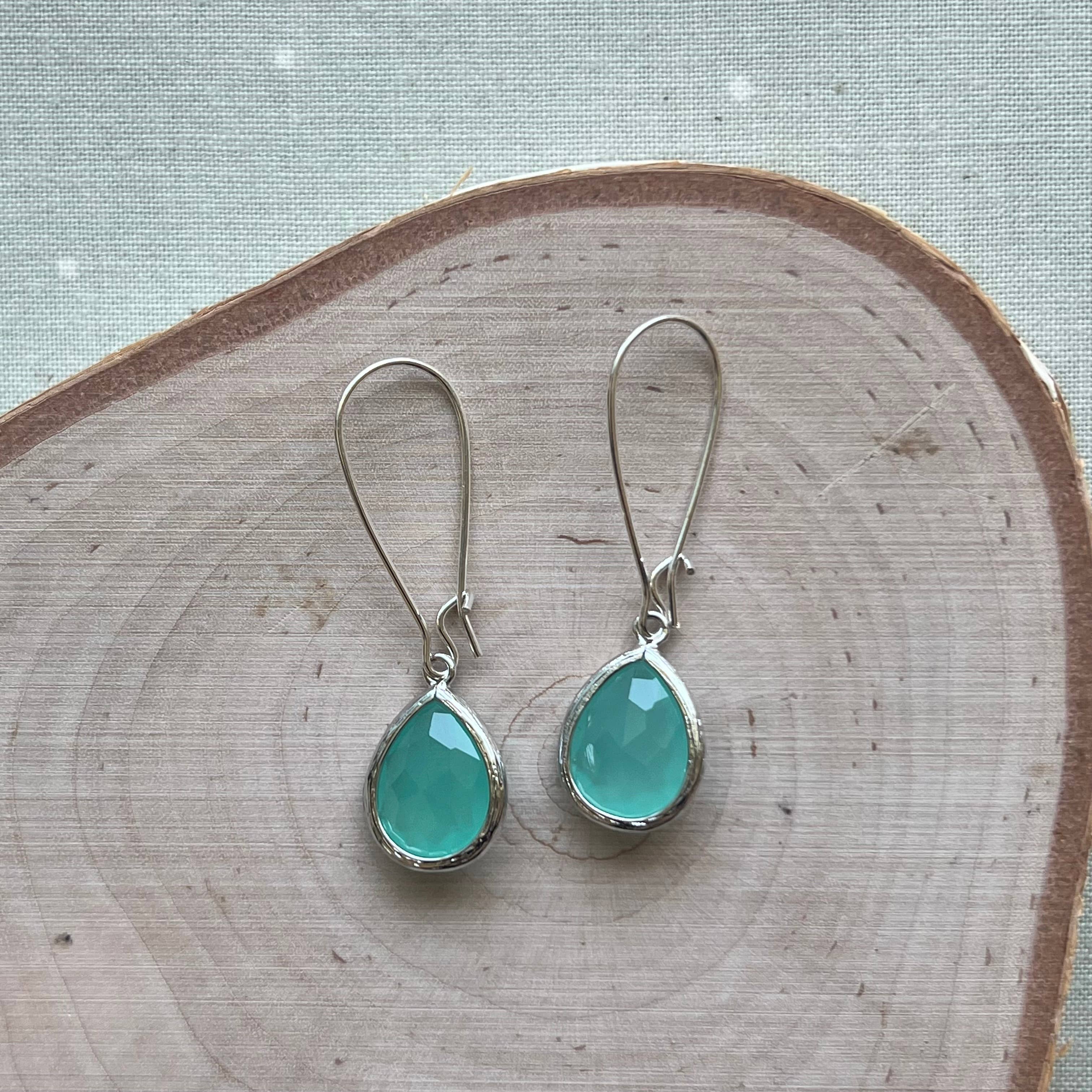 Dana Herbert - Wholesale Dangle Earrings - Silver Jane Bezel Glass Short Dangle Earrings7