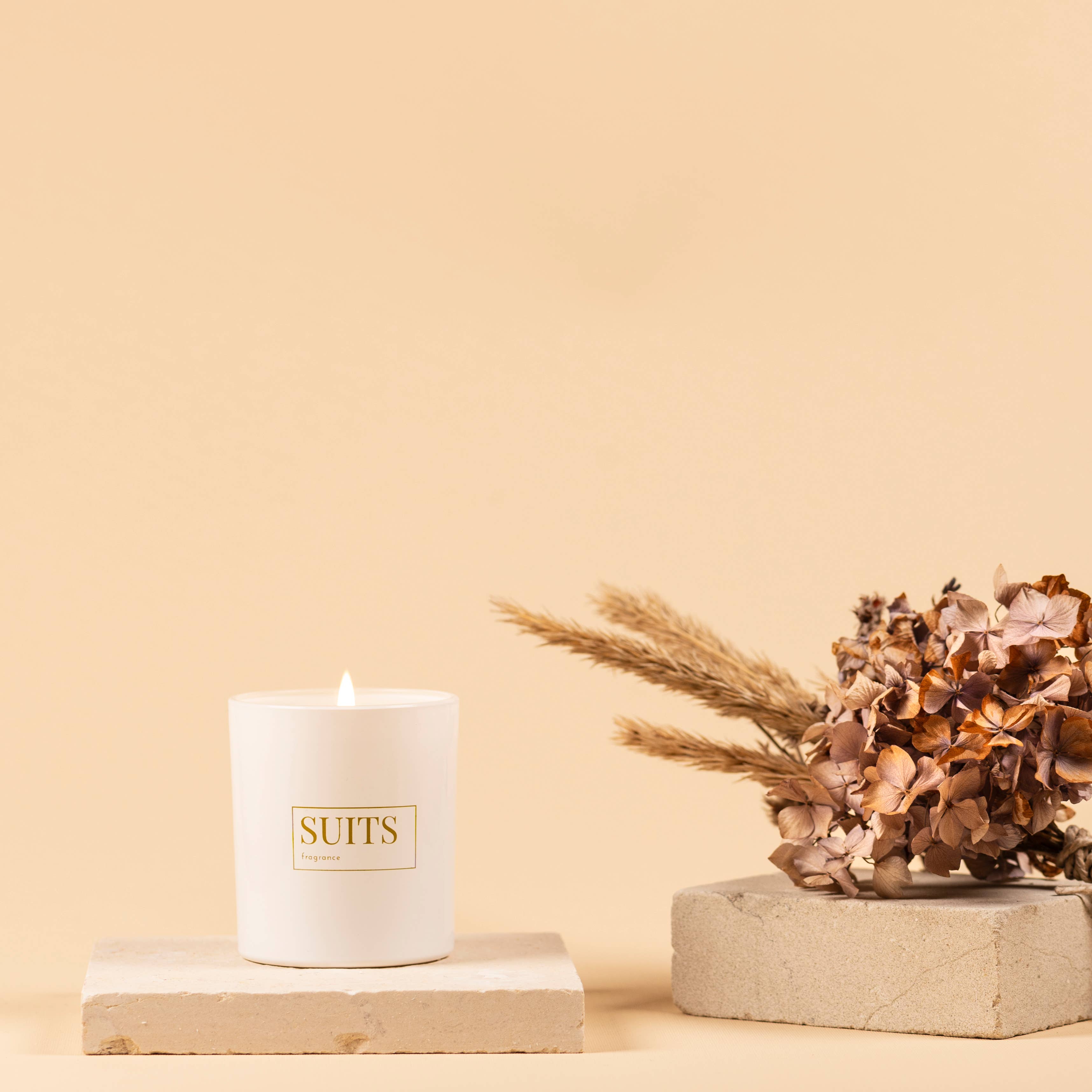 SUITS FRAGRANCE - Wholesale Jar/Filled Candle - SUITS FRAGRANCE SCENTED CANDLE - CORTINA WOOD