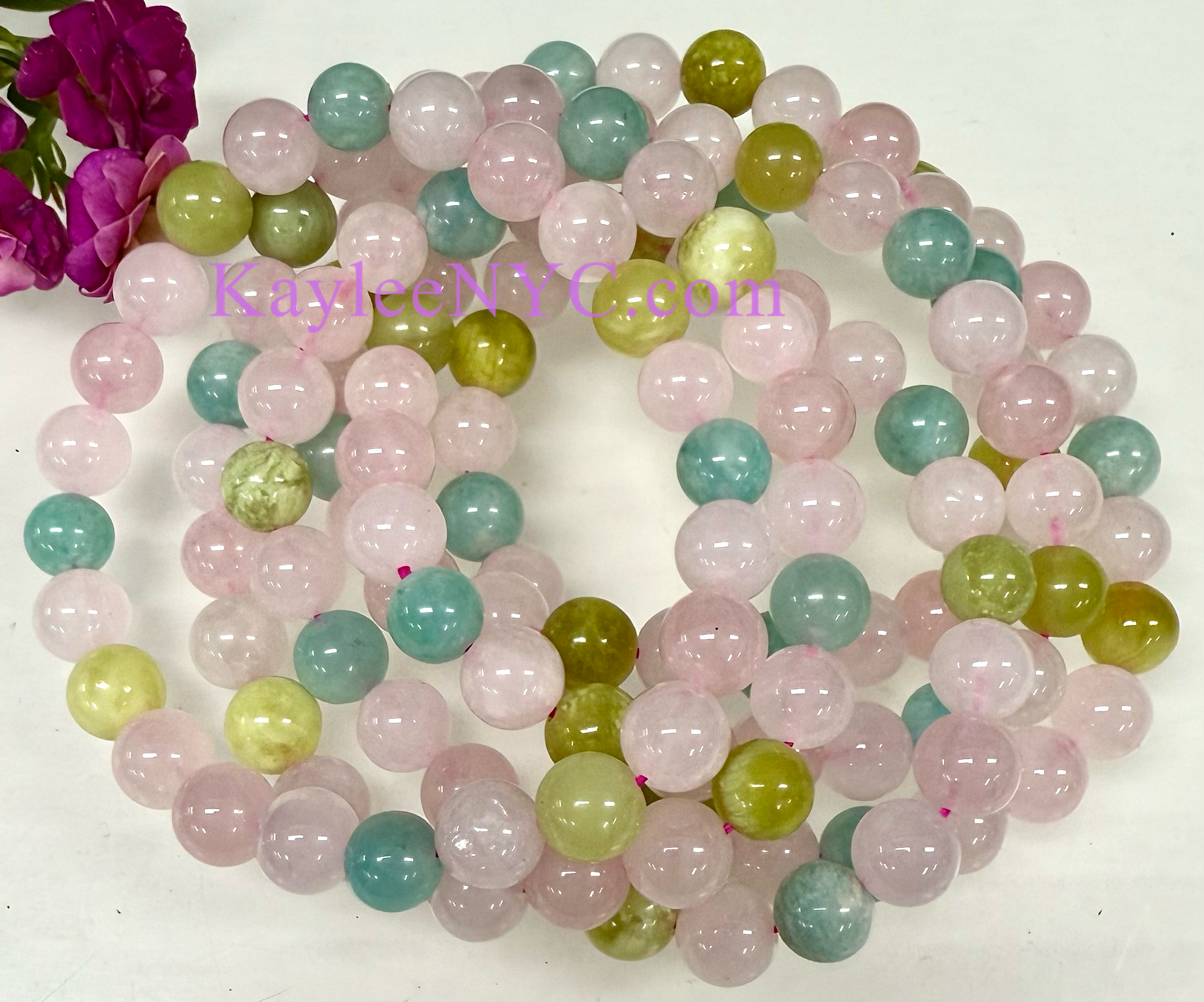 KayleeNYC - Vendita all'ingrosso Bracciale con perline - Bracciale elastico 7,5" in pietra naturale 8mm Peace and Love1