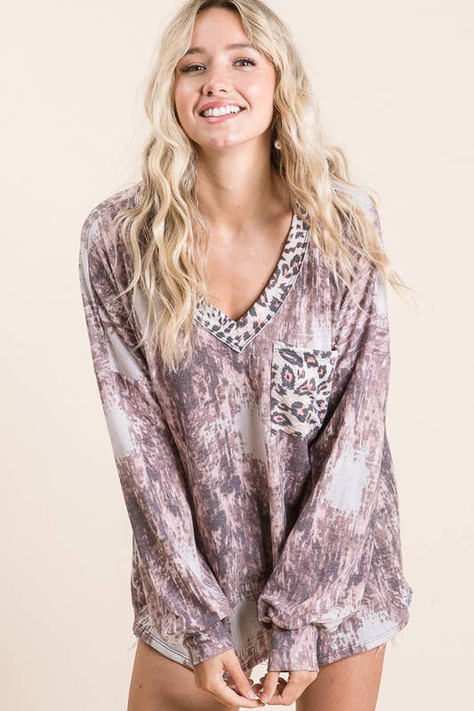 Moonshot Clothing - Wholesale Tunic - Women's - MST1780-Make Mine Leopard Tunic3