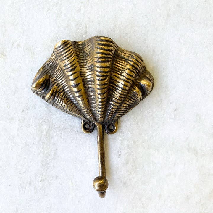 Ocean Luxe - Wholesale Wall hook - Clam Shell Brass Hook