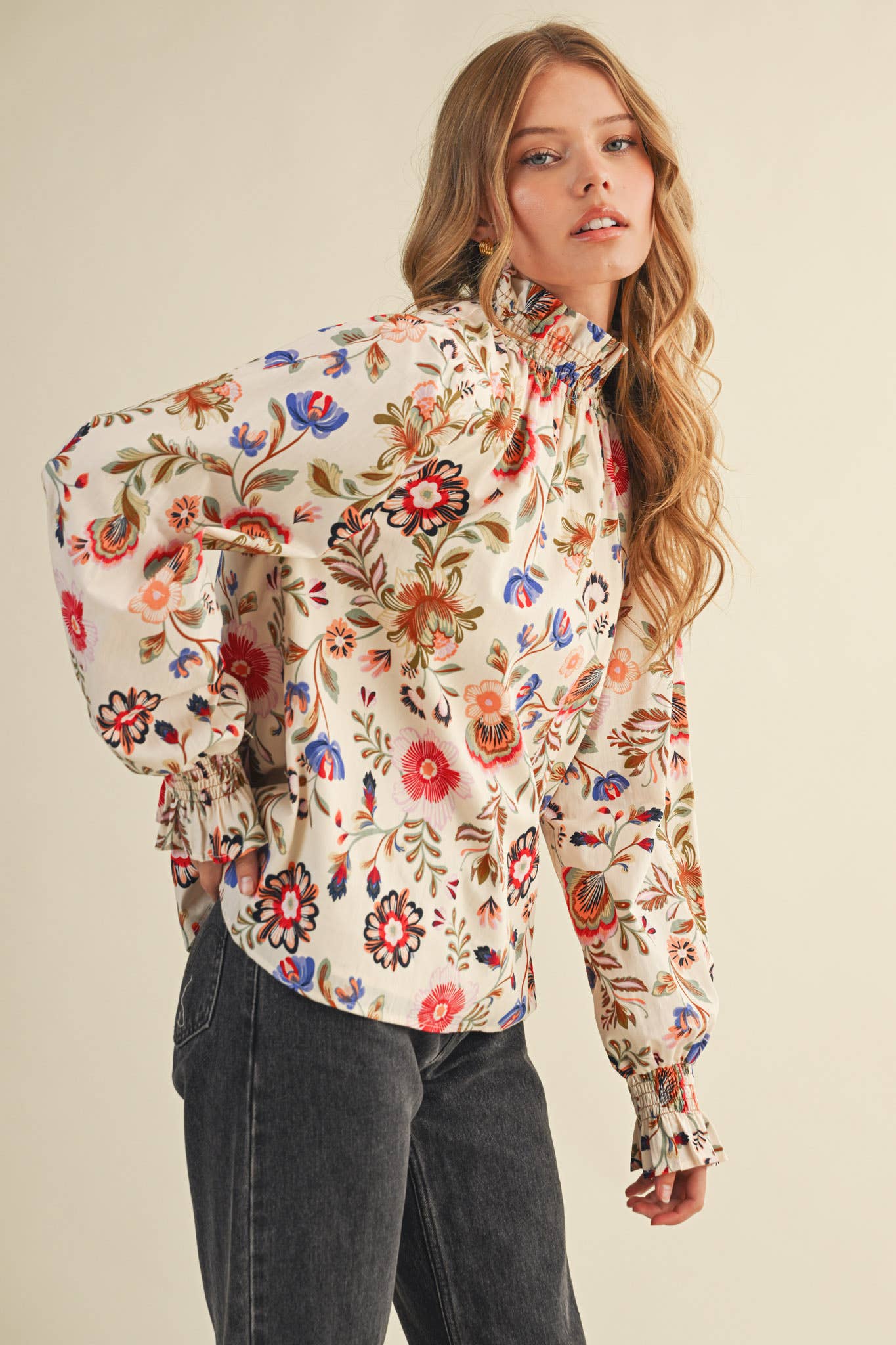 &MERCI - Wholesale Blouse - Women's - EXCLUSIVE FLORAL PRINT RUFFLED MOCK NECK TOP MTP42965