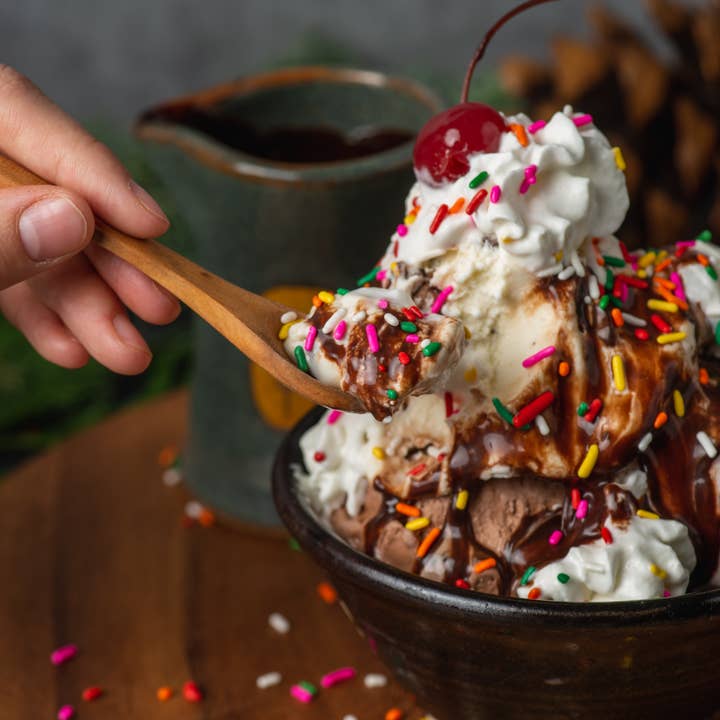 Sugarpine Drive-In - Wholesale Hot Fudge/Chocolate Spread - Honey Hot Fudge Sundae Sauce3