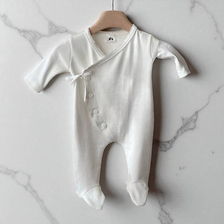 Annie & Charles® Baby Romper MARIE made of organic cotton for wholesale by Annie & Charles