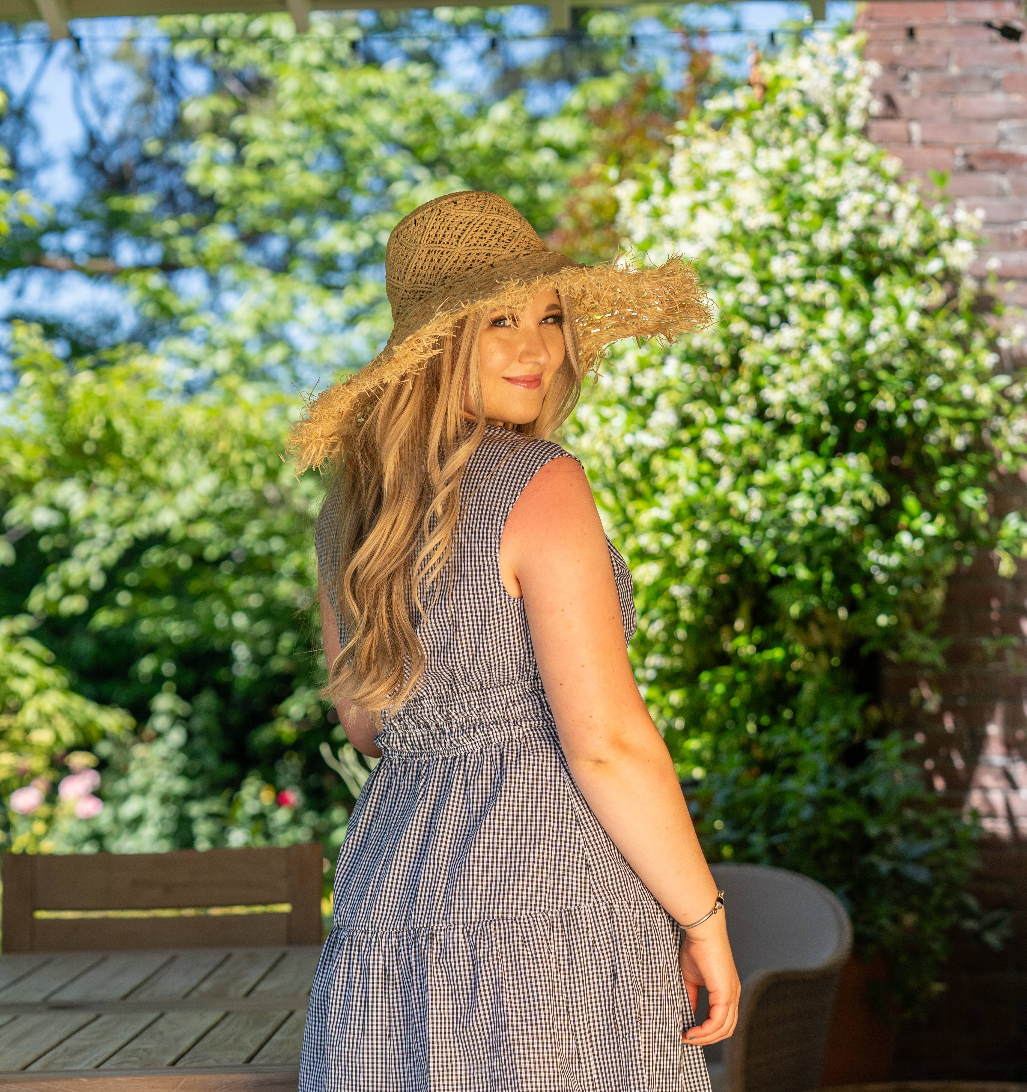 Shebobo – wholesale Straw hat – women's – Karin 7" Brim Macrame Straw Sun Hats with Raw Fringe Edge3