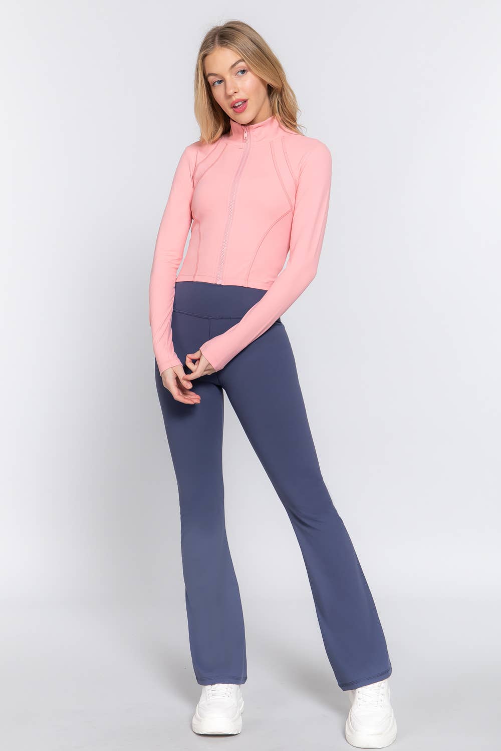 Active Basic | Active USA – Casaco de desporto - Mulher por atacado – Casaco de Treino com Fecho de Correr e Gola Alta de Manga Comprida16