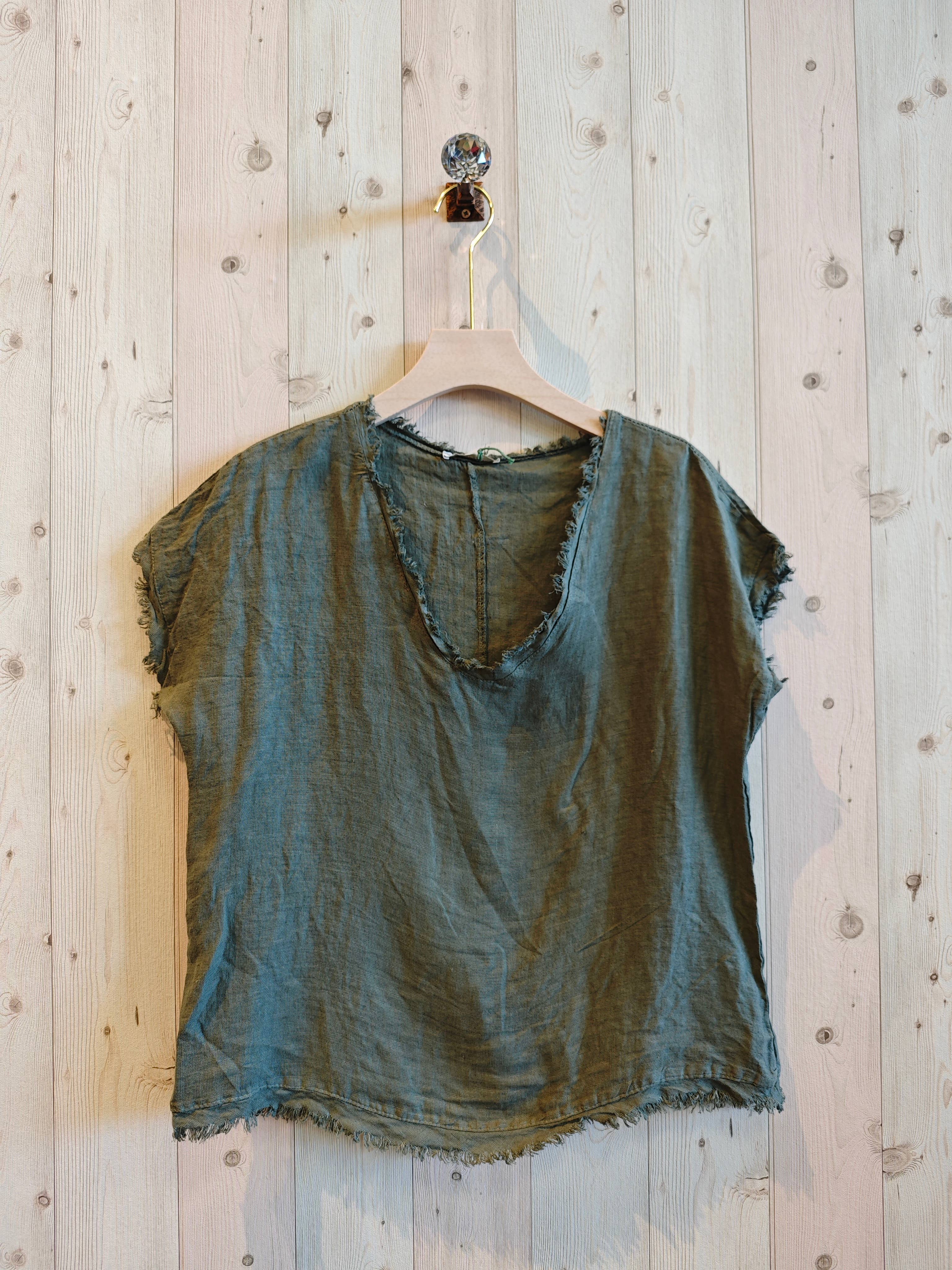 Linen & More – Blusa - Mulher por atacado – Blusa com Franjas 100% Linho REF 119984