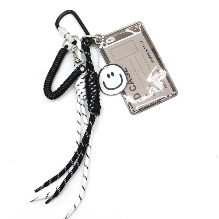 Taschenanhänger - Bag Charm - SMILEY KARTE für den Großhandel von Vimoda