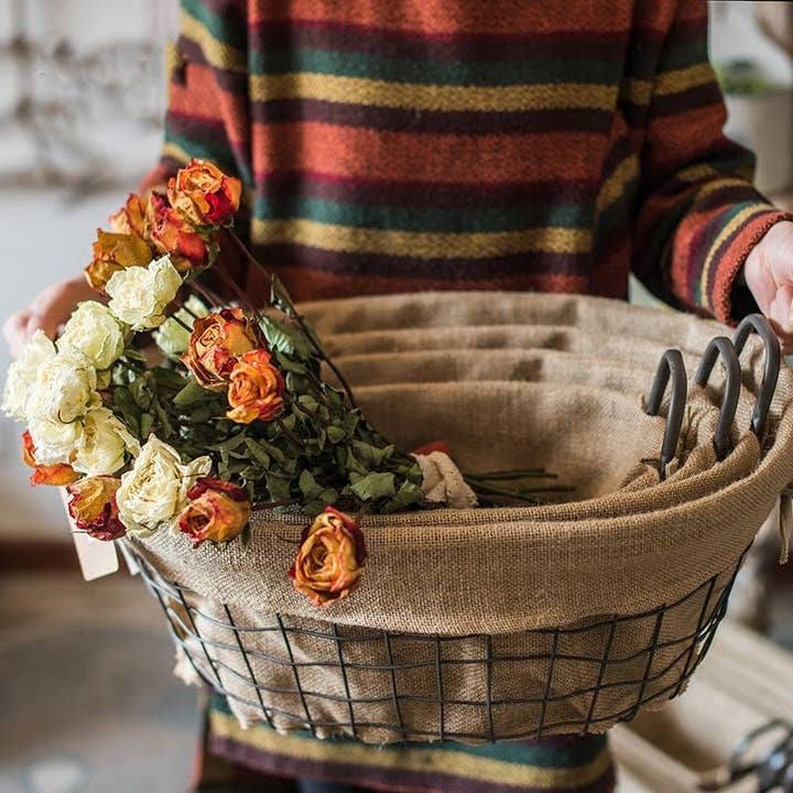 Rustic Reach - Wholesale Basket - Wire Basket With Linen Liner Oval2