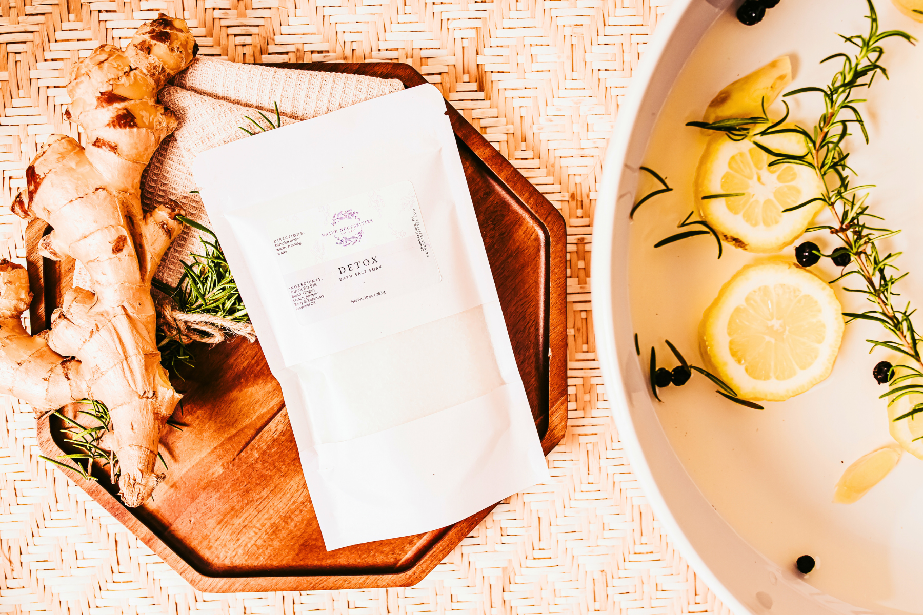 Naive Necessities - Wholesale Bath & Body Set - Best Seller Sample Set of 8, Clean Product Sampler2