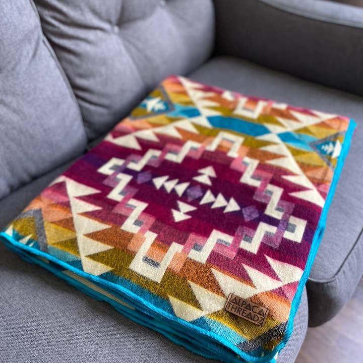 Alpaca Threadz - Wholesale Throw blanket - Andean Alpaca Wool Blanket - Prism3