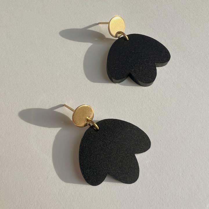 Mingled - Vente Boucles d'oreilles pendantes - Bloom - Boucles d'oreilles pendantes en or et noir4