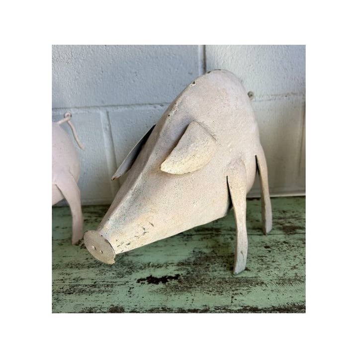 Paloma Black (Casa Natura Design, S.L.) - Wholesale Decorative Figurine - Set Of 3 Recycled Metal Decorative Pig Statues1