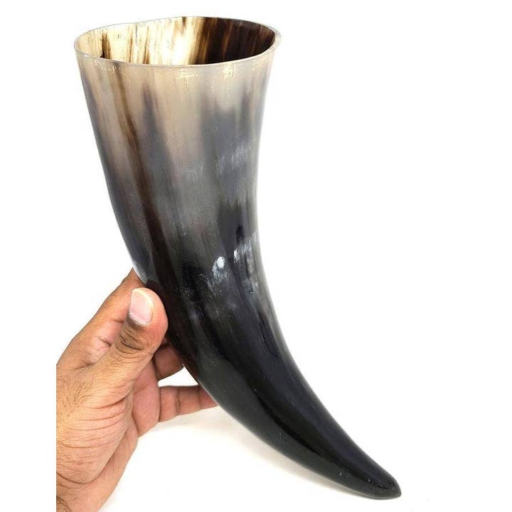 GREENROOTS USA LLC - Wholesale Drinking Glass/Cup - Authentic Medieval Viking Drinking Horn 24oz - Handcrafted W3