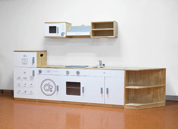 Trade Toys Limited - Wholesale Houten speelgoed - Kinderen - Viga White Kitchen - Koelkast3