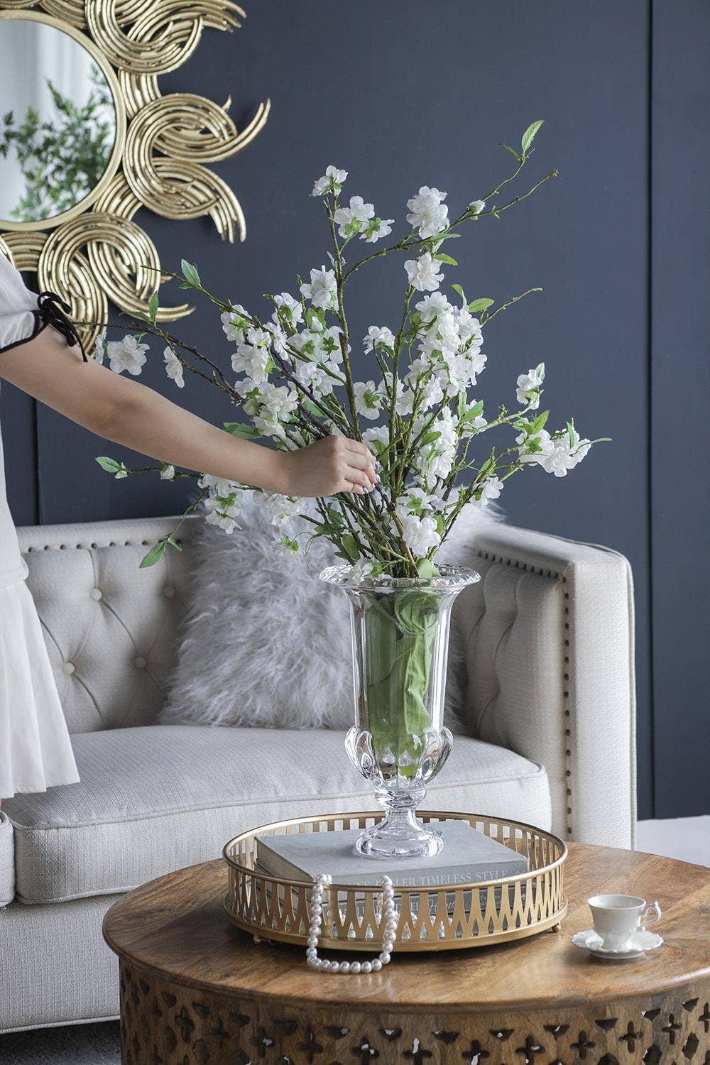 A&B Home Group Inc. - Vendita all'ingrosso Vasi - Vaso per fiori in vetro tradizionale D8,5x15" - Trasparente4