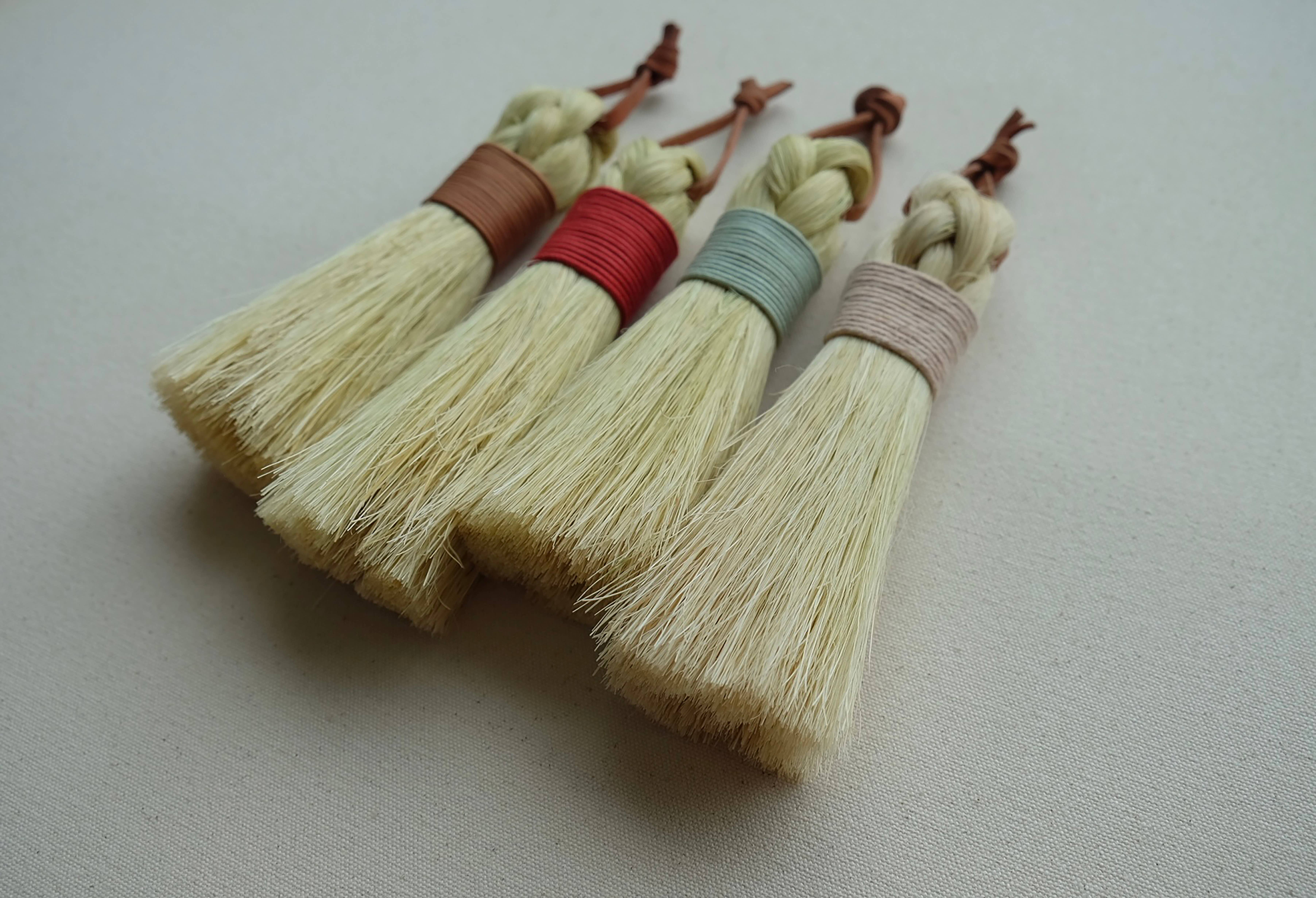 S W E V E N - Wholesale Broom - Round Whisk Table Broom | Handmade | Tampico | Minimal3