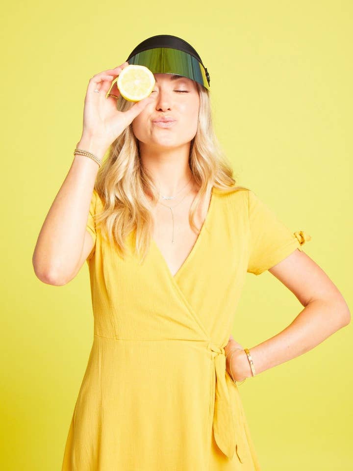 Sasi in Golden Ray for wholesale by Araya Brands Corporation Inc.