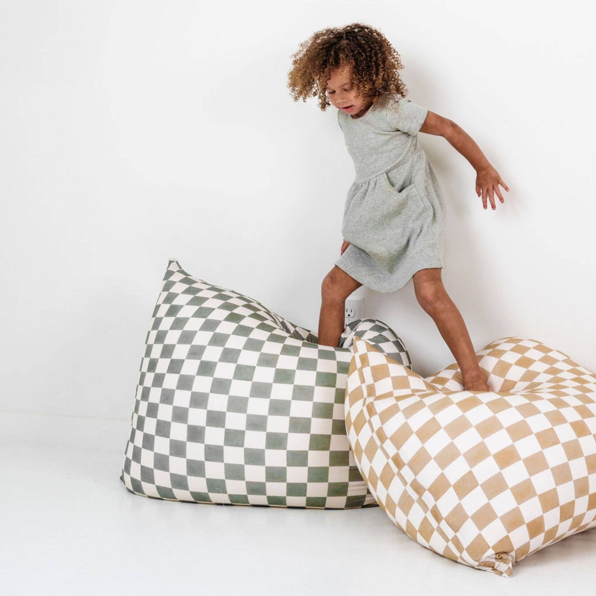Toki Kids – wholesale Chair cushion – Checker Toffee Bean Bag5
