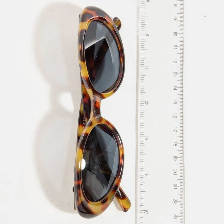 ASSORTED Acetate Frame Oval Sunglasses Set for wholesale on Faire4