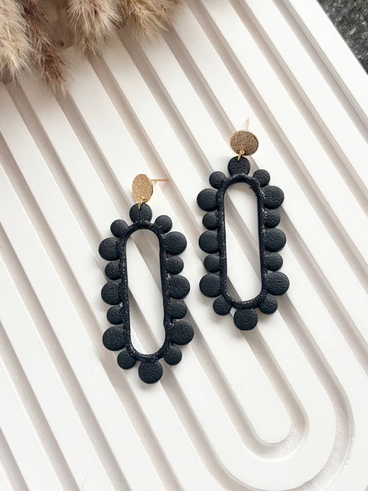 The Daffodils for wholesale by ClaybyMO